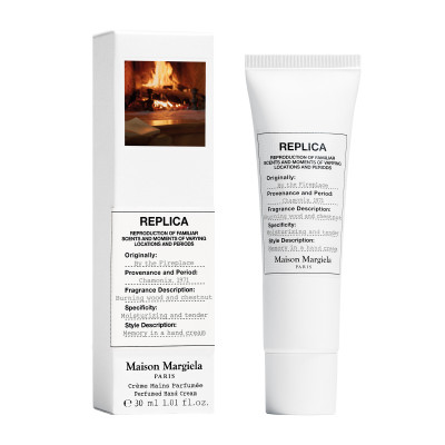REPLICA By the Fireplace - Crème Mains Boisée Ambrée